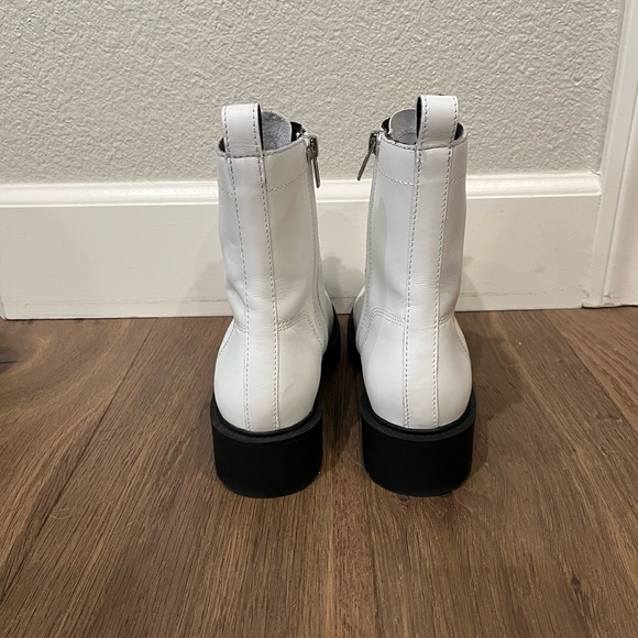 Steve Madden boots - Picture 3 of 3